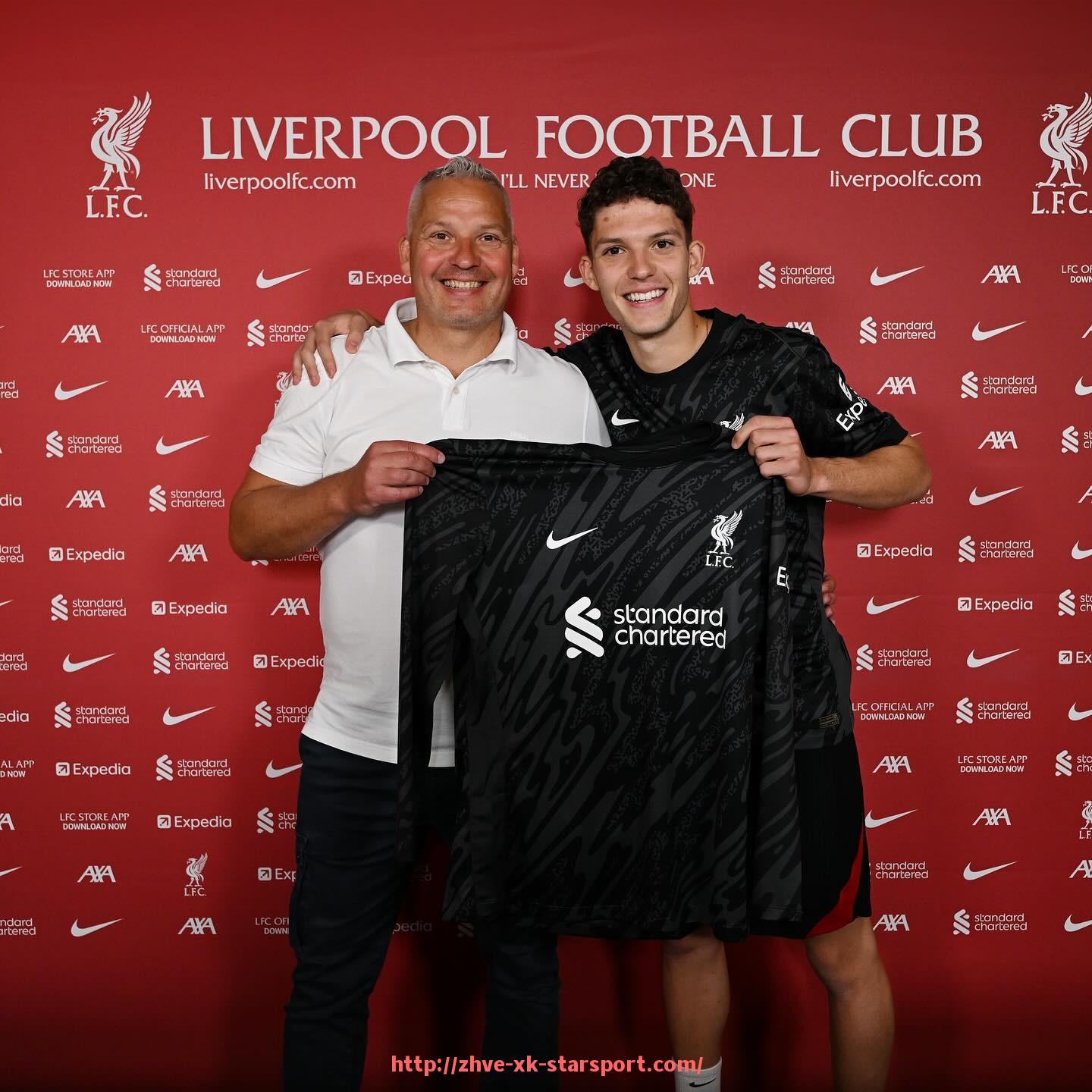 星空体育-世俱杯和世界杯的区别全解析:比赛制度与参赛对象对比